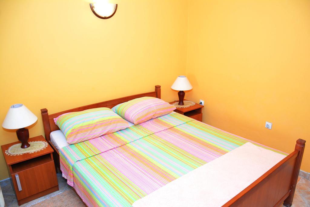 Apartments Tre Sorelle Kotor Exterior photo